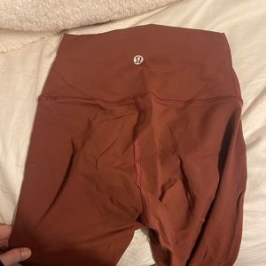 COPY - lululemon maroon leggings